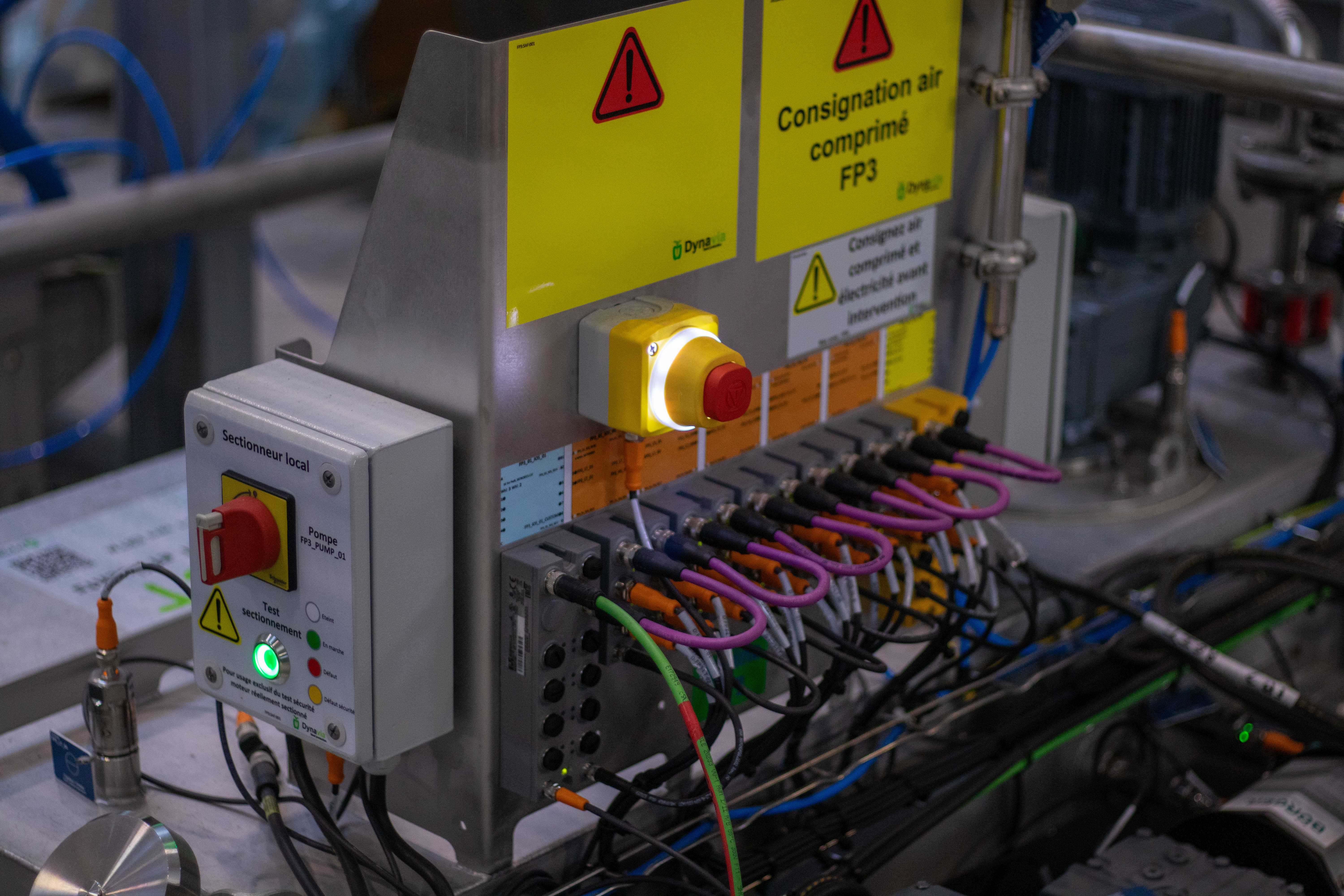 Etiquettage intuitif et complet de l'installation